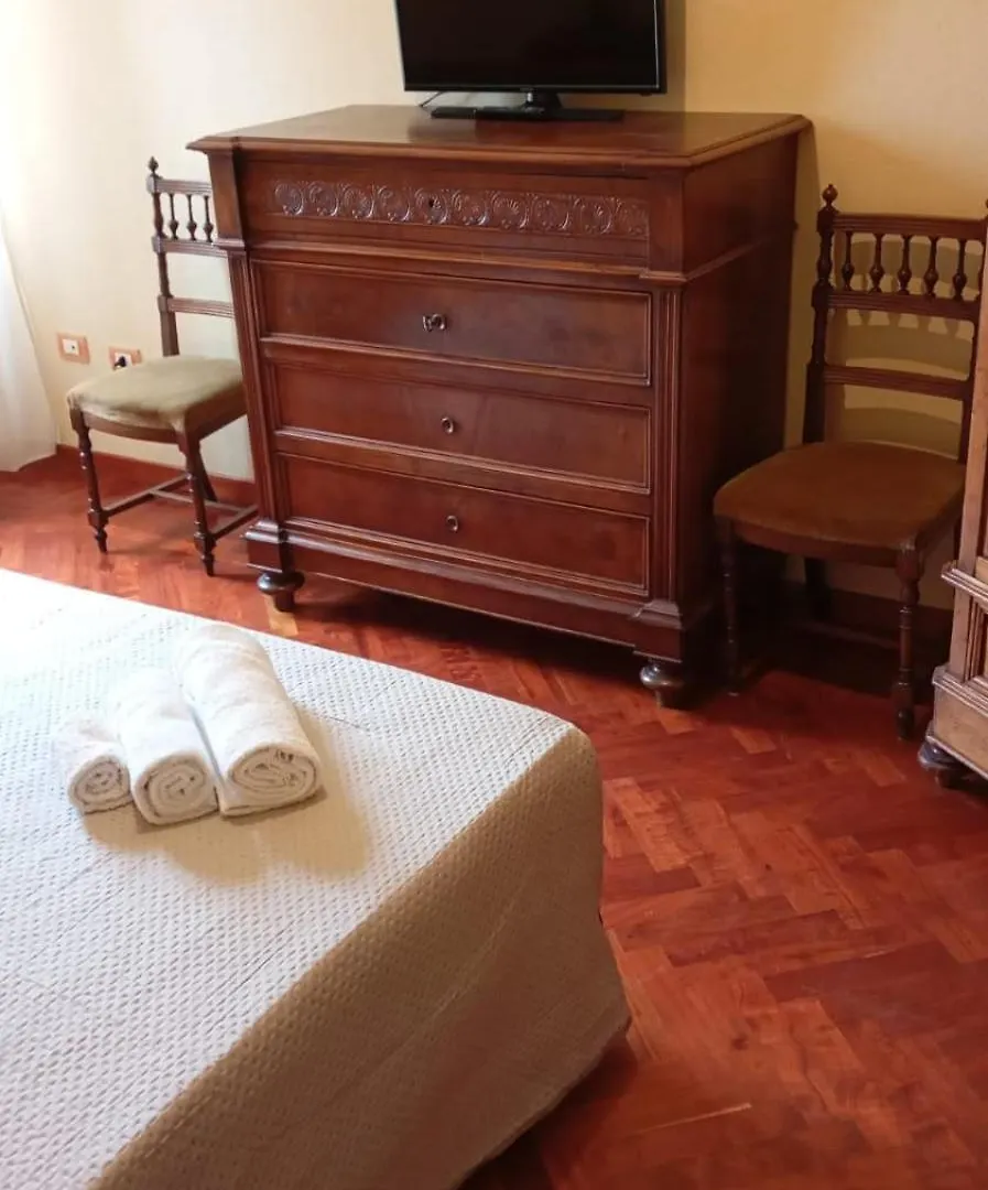 A Casa Di Ale Bed & Breakfast Firenzuola Italy