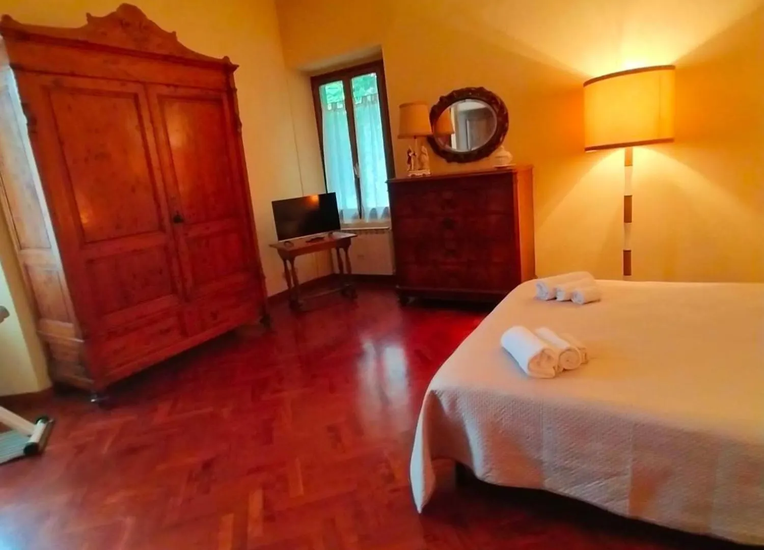 A Casa Di Ale Bed & Breakfast Firenzuola